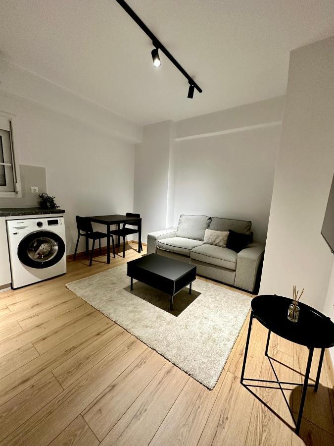 City Centre Apartment Patras Esterno foto